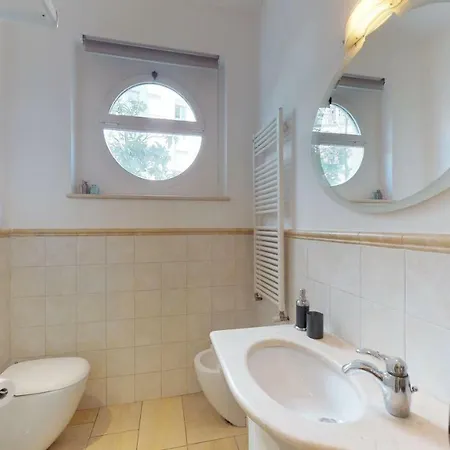 With Private Garden Near San Siro Stadium Apartment Mailand